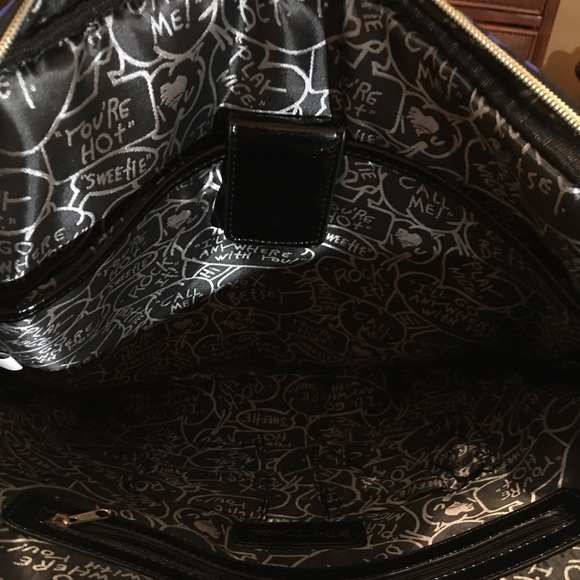 Betsey Johnson Medium size handbag - Picture 4 of 4